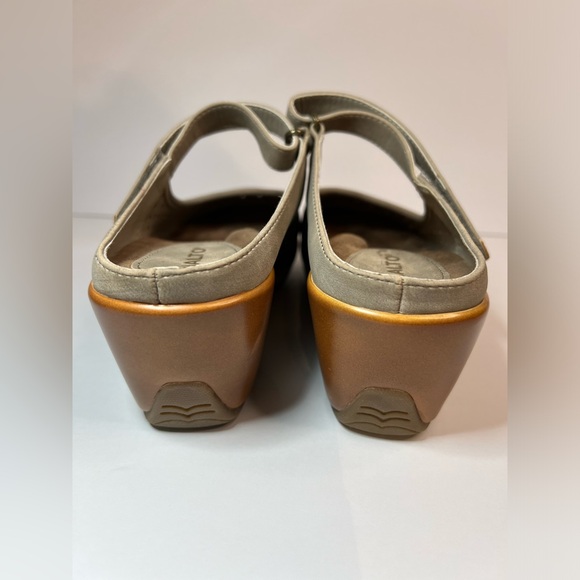 Rialto Vinto Taupe Wedge Clog/Mule Slip On - Picture 6 of 8
